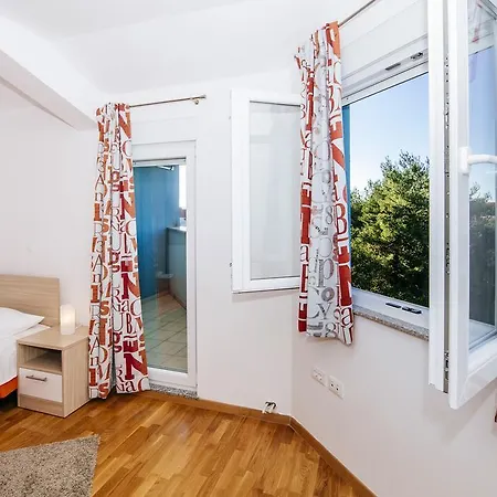 Rainbow Apartments Zadar Exterior photo