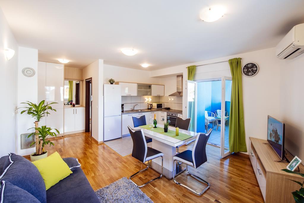 Apartment Rainbow *
