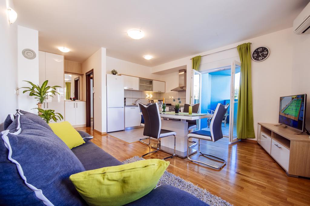 Apartment Rainbow